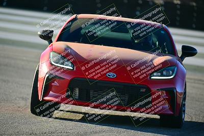 media/Nov-02-2025-Speed Ventures (Sun) [[c948a89870]]/Black/Session 4/